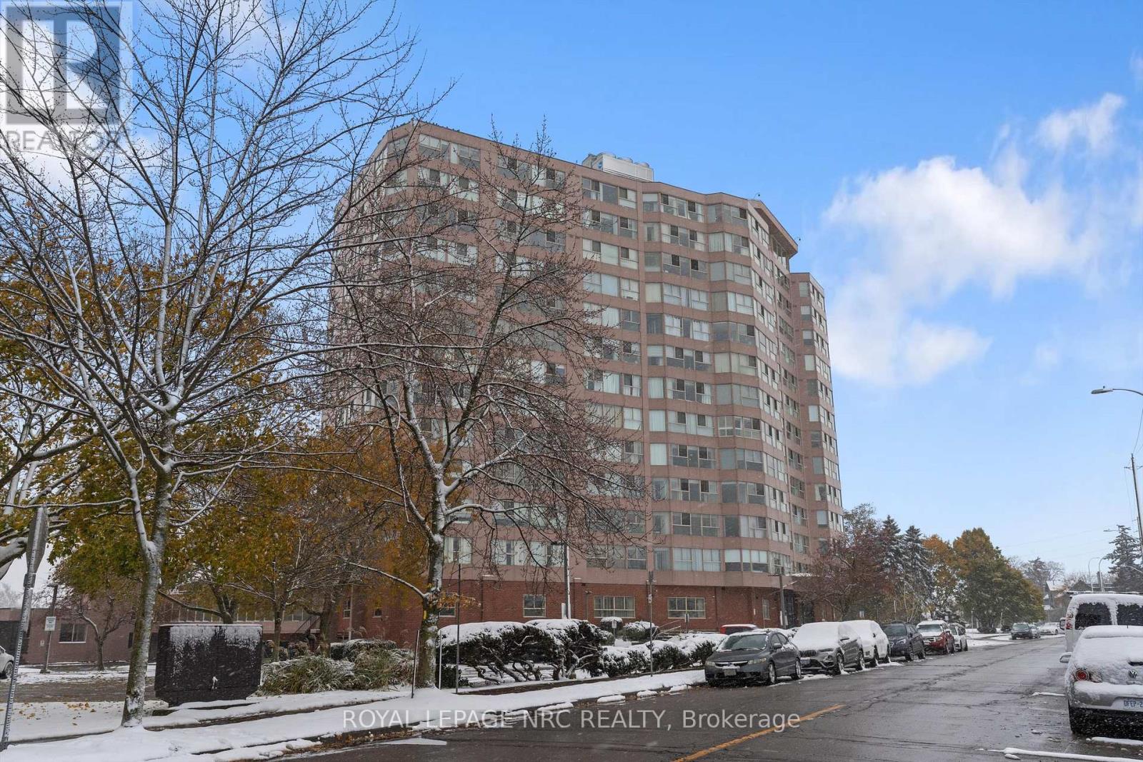 901 - 7 Gale Crescent, St. Catharines, Ontario  L2R 7M8 - Photo 37 - X12533182