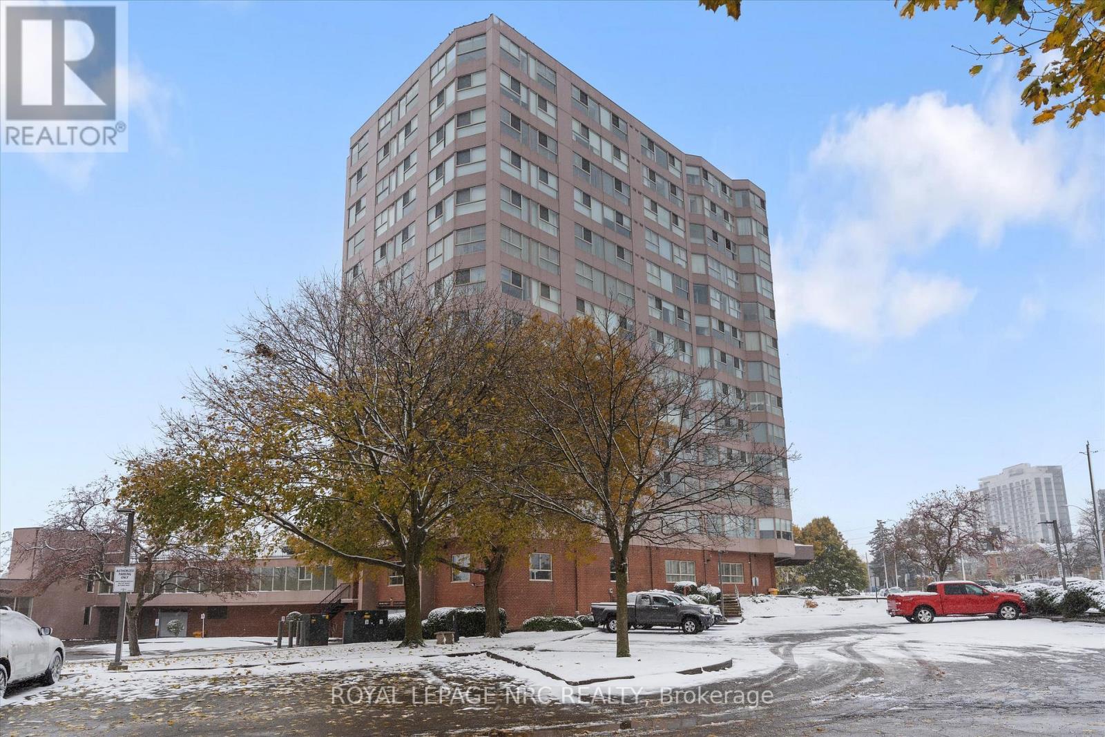 901 - 7 Gale Crescent, St. Catharines, Ontario  L2R 7M8 - Photo 38 - X12533182