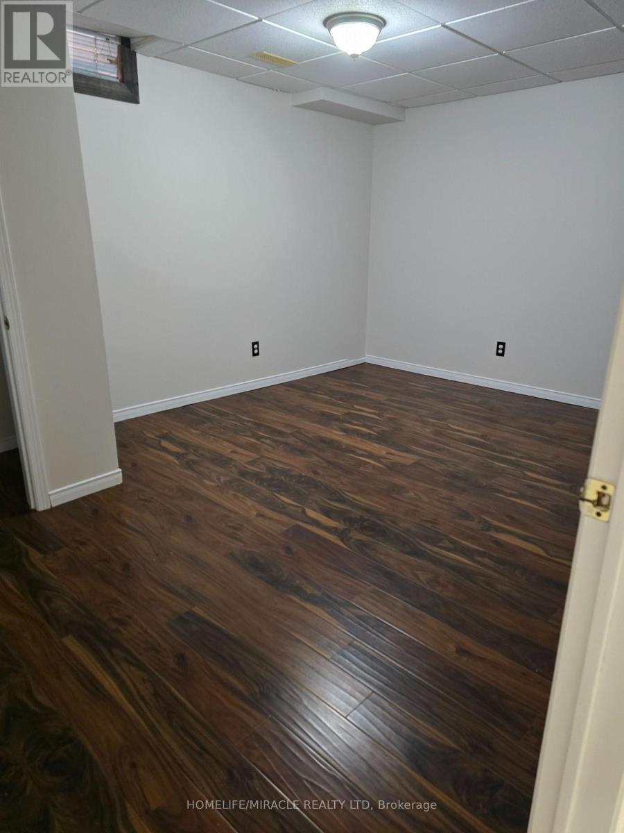 Bsmt - 1128 Swinbourne Drive, Mississauga, Ontario L5V 1C2 - Photo 9 - W12488158