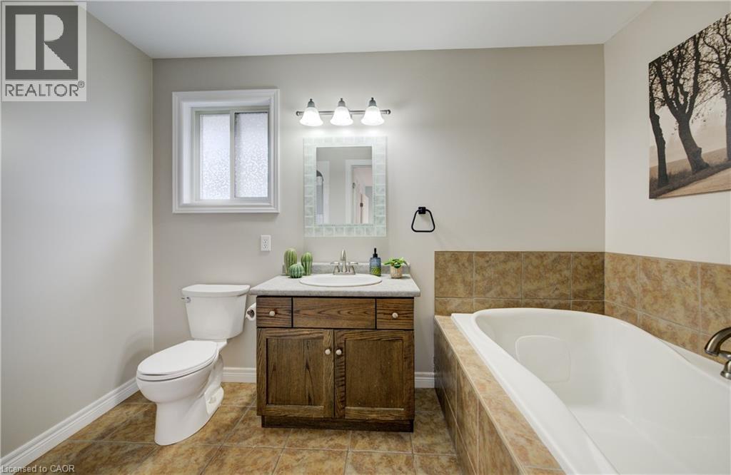 213 Falcon Drive, Woodstock, Ontario  N4T 1W5 - Photo 19 - 40786643