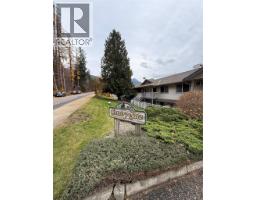 831 2nd Street SE, salmon arm, British Columbia