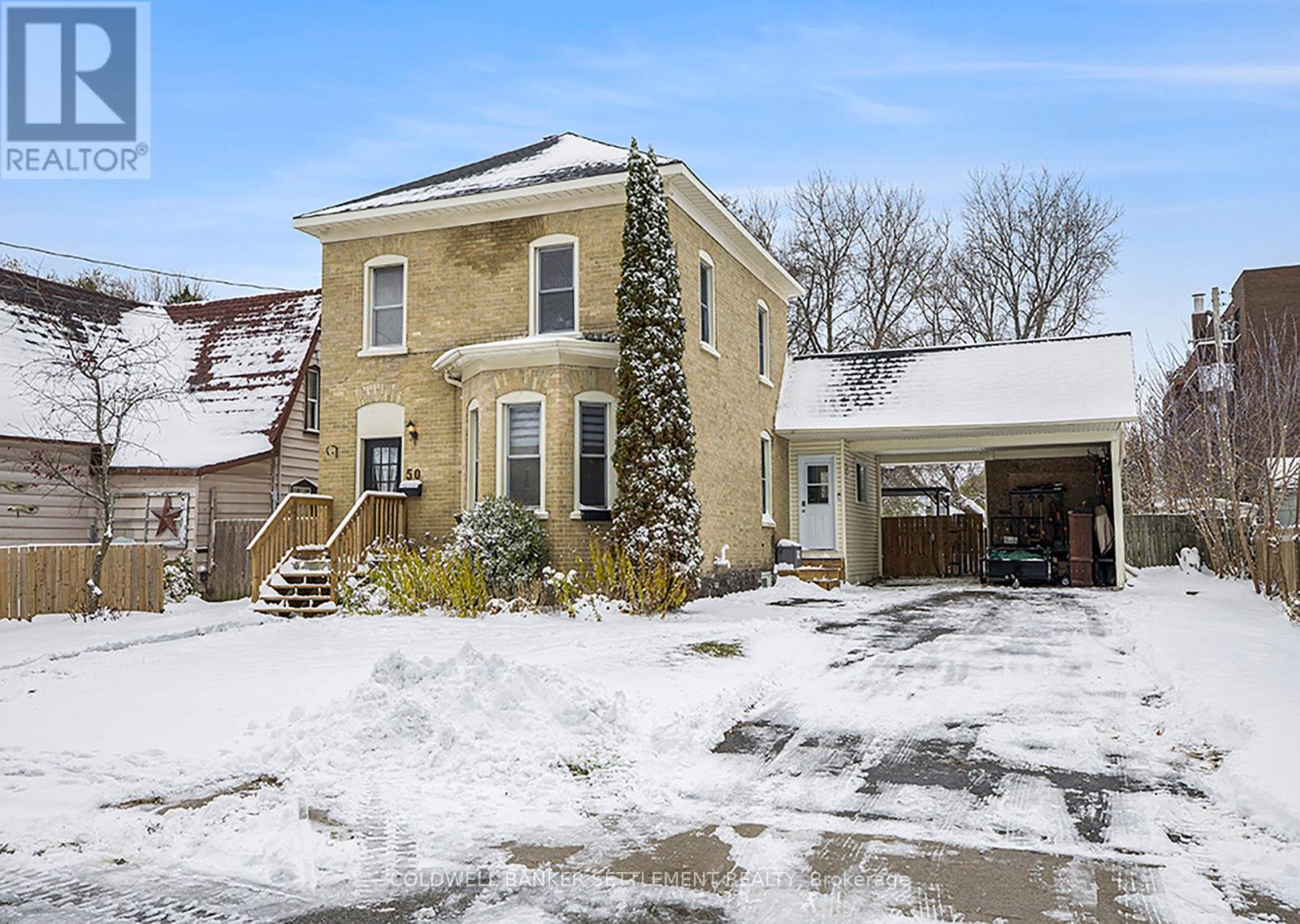 50 Abel Street, Smiths Falls, Ontario  K7A 4M3 - Photo 1 - X12533184