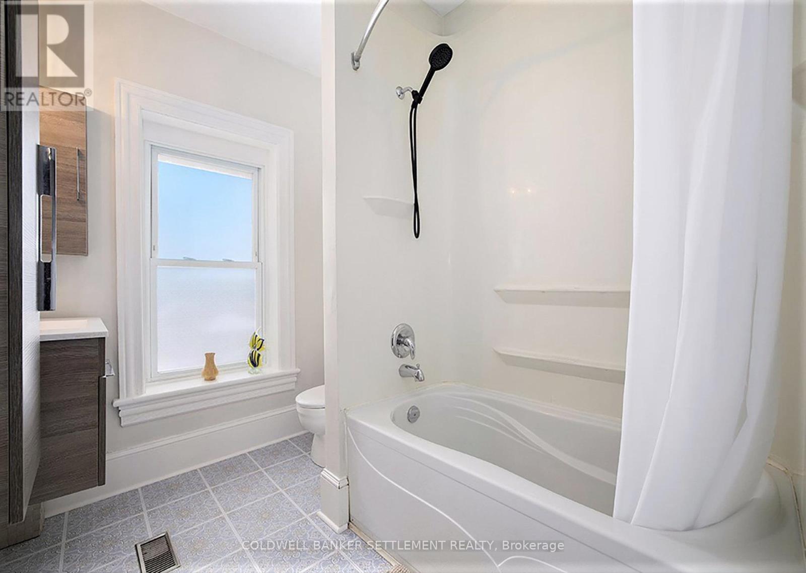 50 Abel Street, Smiths Falls, Ontario  K7A 4M3 - Photo 23 - X12533184