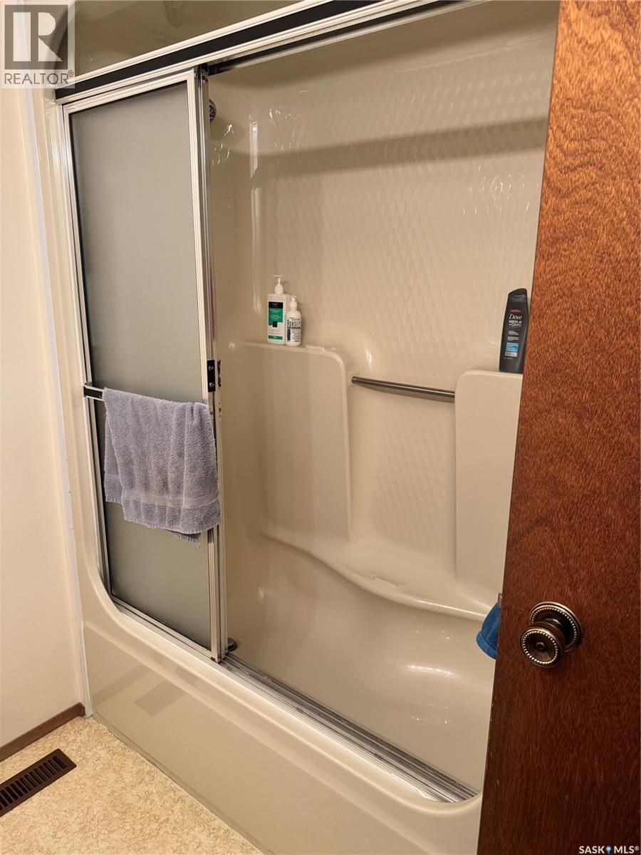 742 Wollaston Court, Saskatoon, Saskatchewan  S7J 4E5 - Photo 22 - SK023704