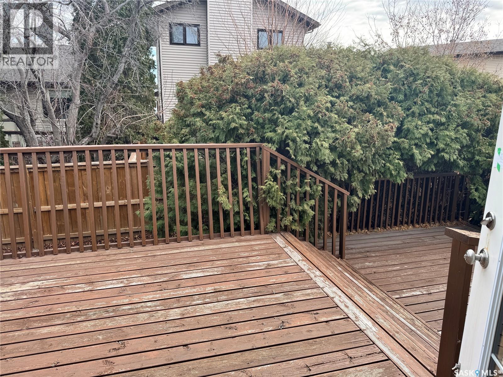 742 Wollaston Court, Saskatoon, Saskatchewan  S7J 4E5 - Photo 36 - SK023704