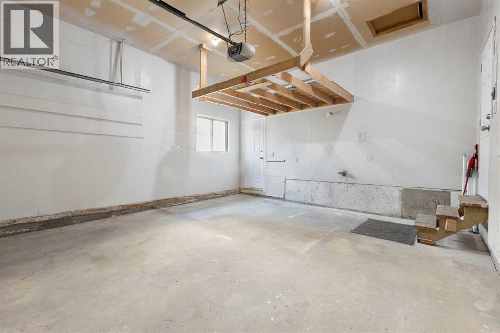 30 Pasadena Gardens Ne, Calgary, Alberta  T1Y 6L9 - Photo 26 - A2246456