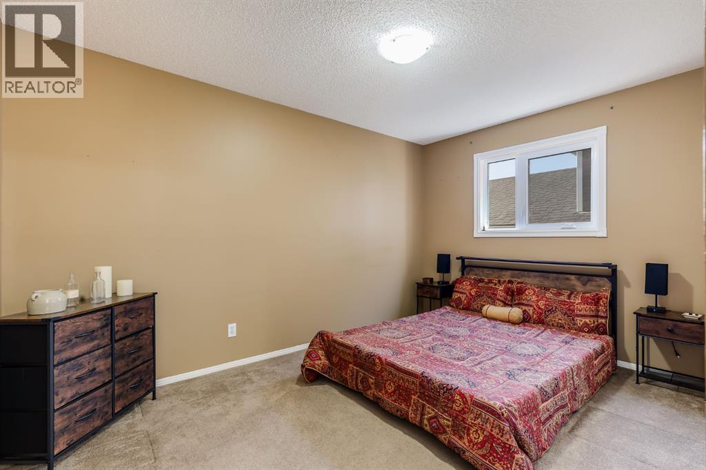 1808 Meadowbrook Gate Se, Airdrie, Alberta  T4A 2B4 - Photo 21 - A2269704