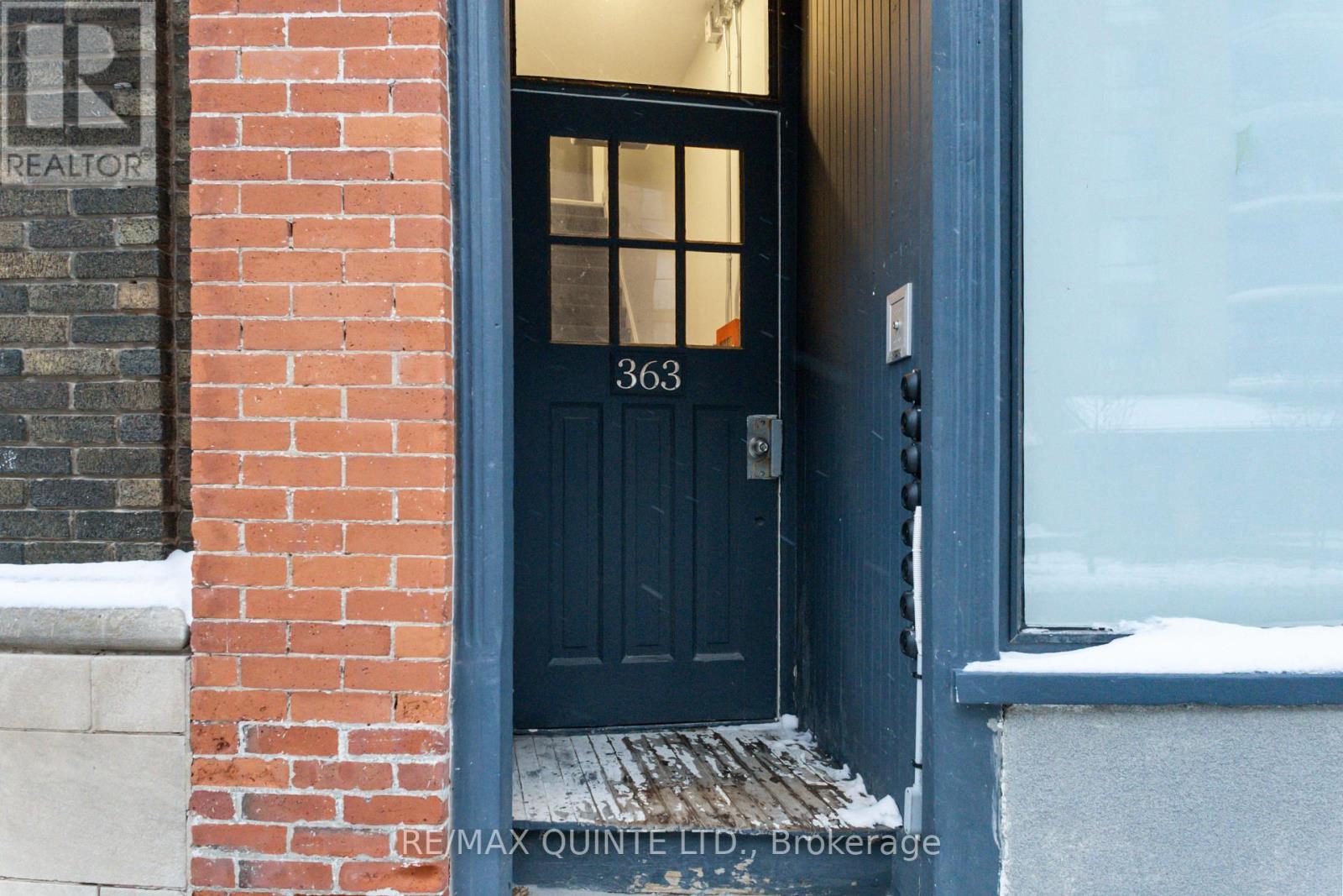 101 - 363 Front Street, Belleville, Ontario K8N 2Z9 - Photo 4 - X12532888