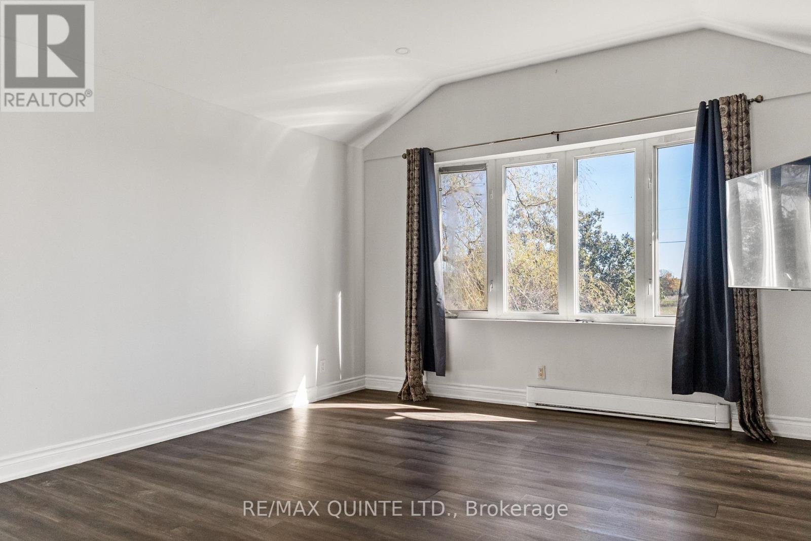 199 Jericho Road, Prince Edward County, Ontario  K0K 1W0 - Photo 21 - X12532922