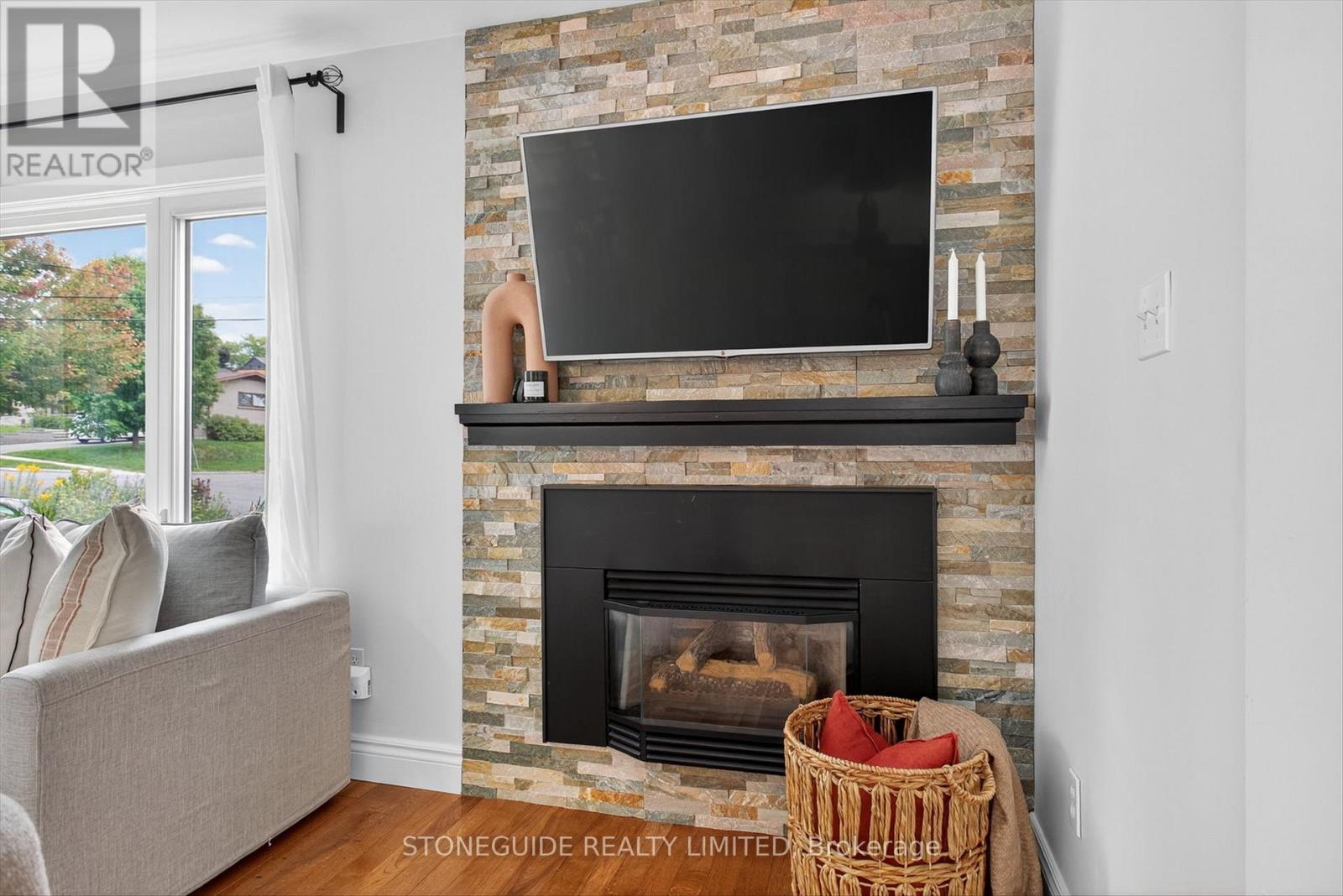 754 Hopkins Avenue, Peterborough, Ontario  K9J 4Y5 - Photo 9 - X12533000