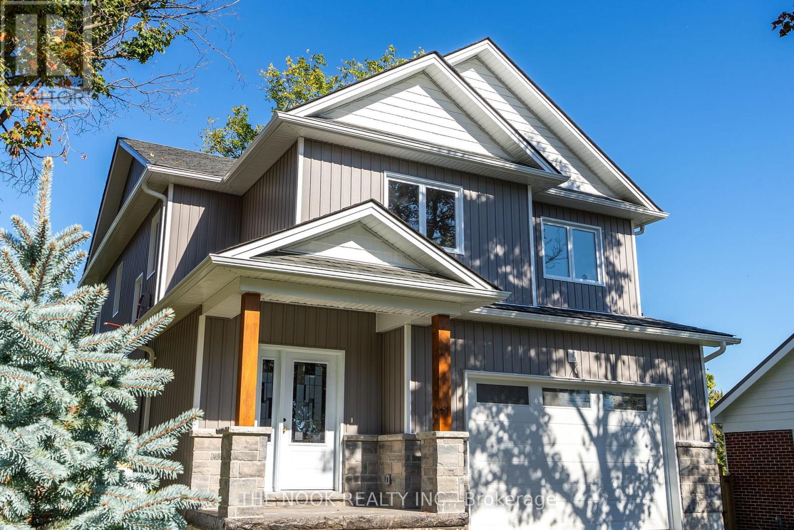 50 Russell Street E, Kawartha Lakes, Ontario K9V 2A6 - Photo 3 - X12533052