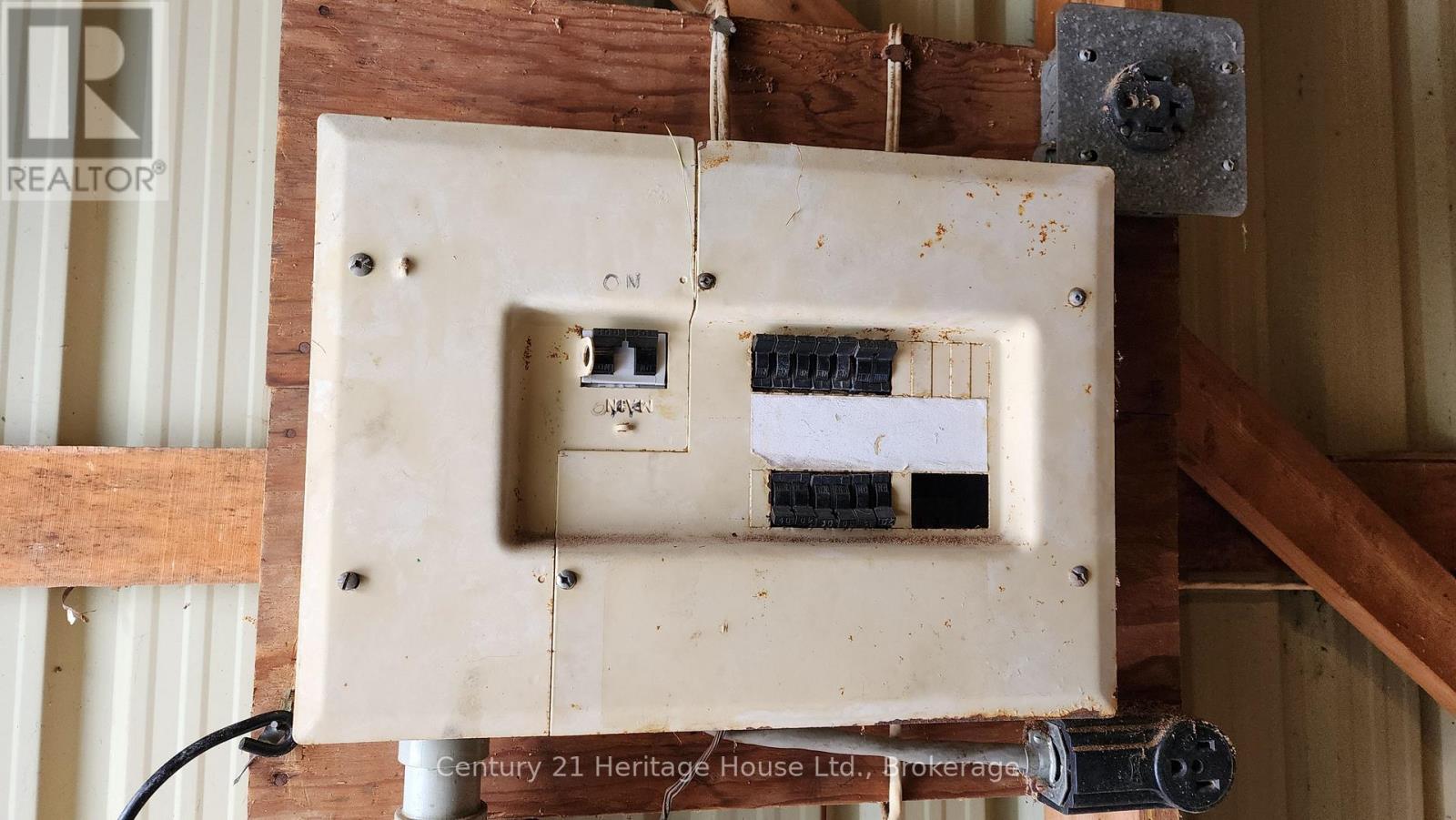 412563 Southgate 41 Side Road, Southgate, Ontario  N0G 2A0 - Photo 24 - X12533186