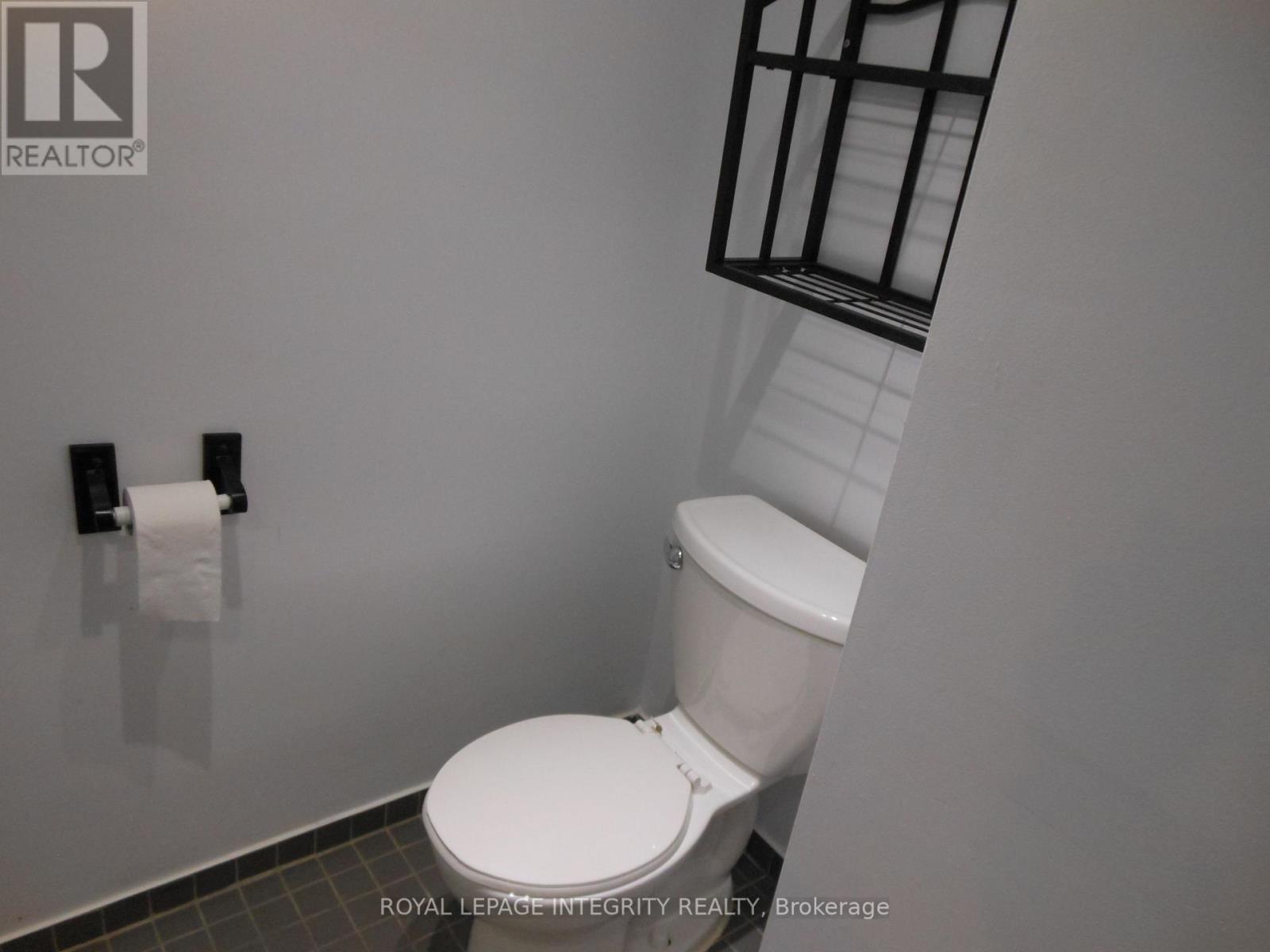 2 Laurie Court, Ottawa, Ontario  K2L 1S3 - Photo 31 - X12452552