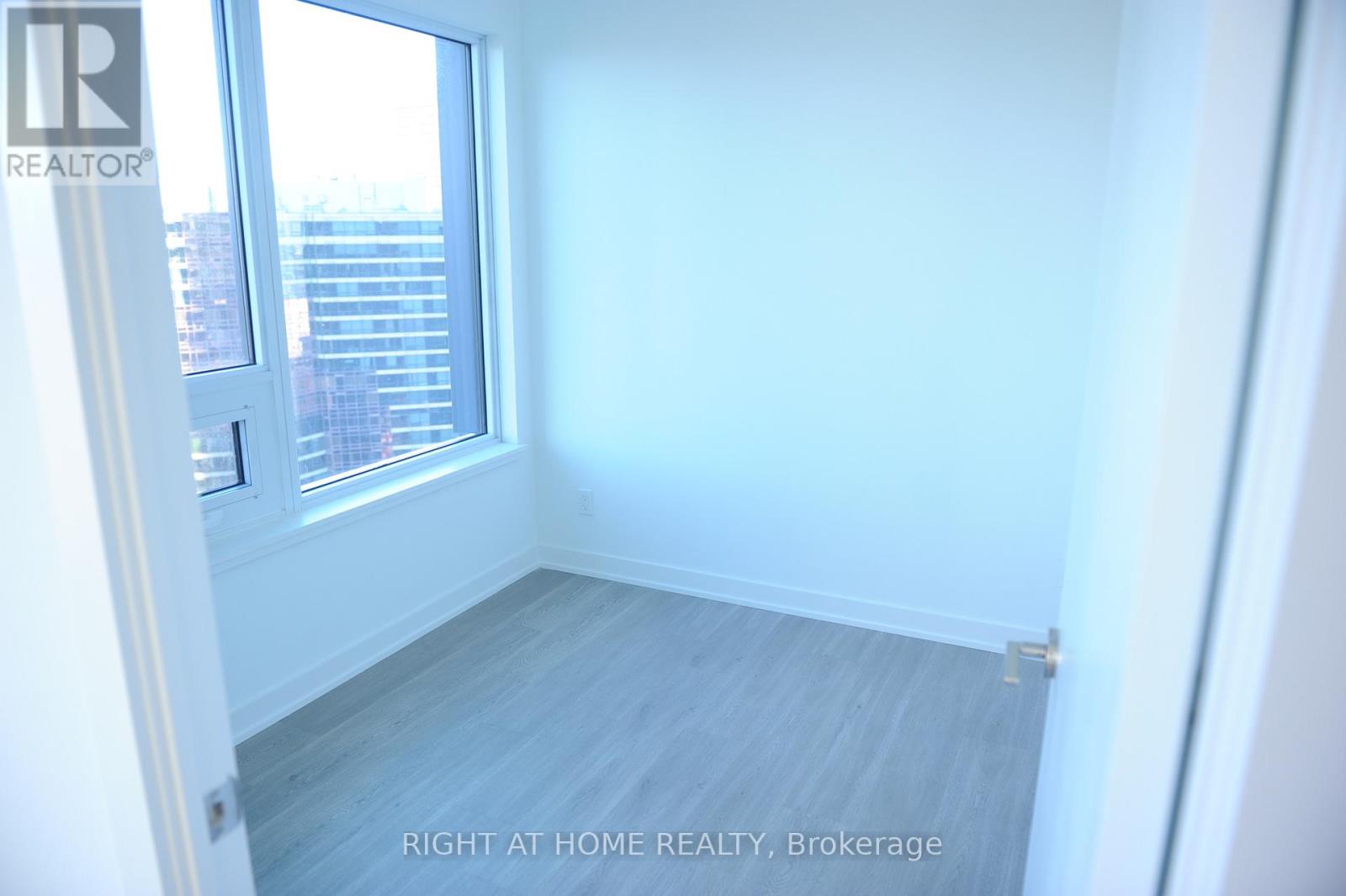 3816 - 8 Wellesley Street W, Toronto, Ontario  M4Y 0J5 - Photo 18 - C12532884