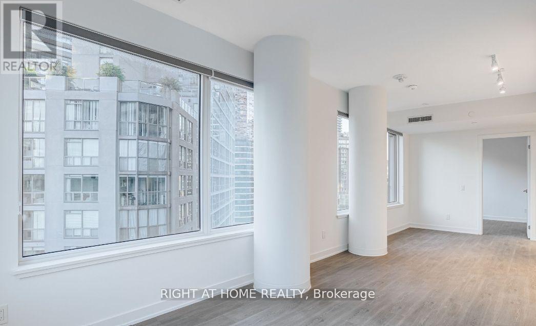 3816 - 8 Wellesley Street W, Toronto, Ontario  M4Y 0J5 - Photo 23 - C12532884