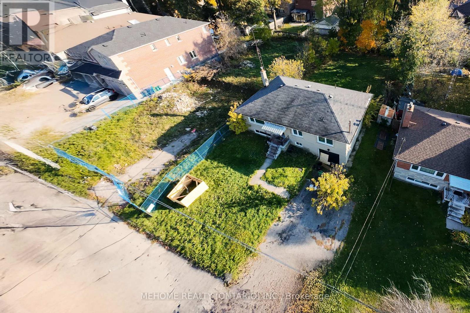 387 Hounslow Avenue, Toronto, Ontario  M2R 1H7 - Photo 3 - C12533026