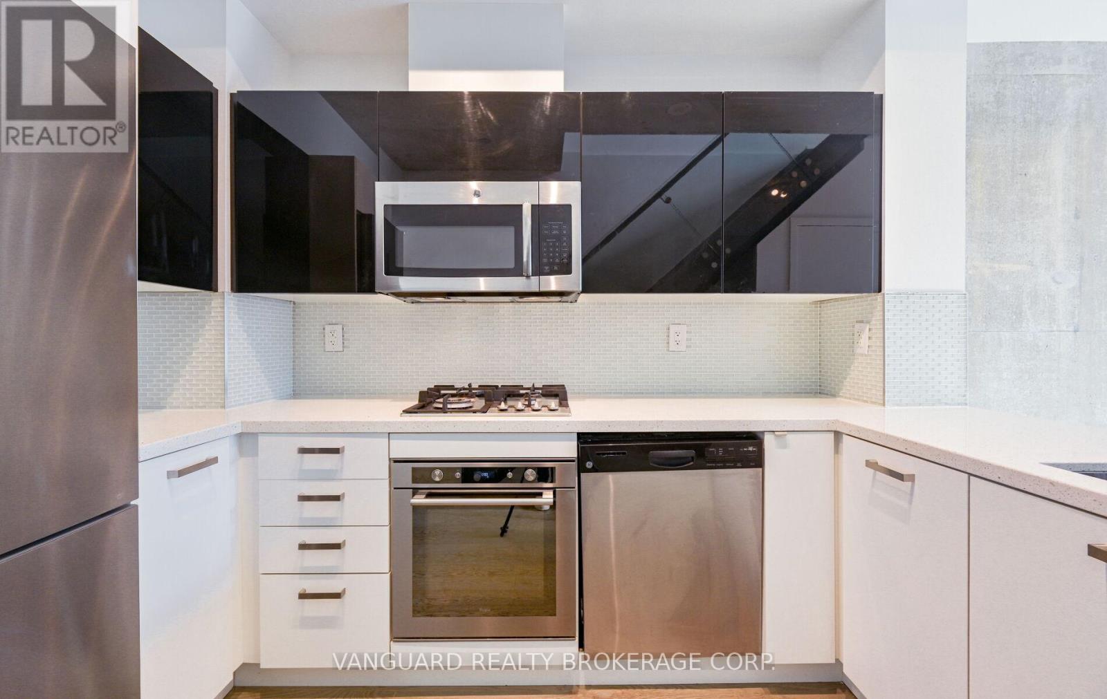 1010 - 39 Brant Street, Toronto, Ontario  M5V 0M8 - Photo 21 - C12533070