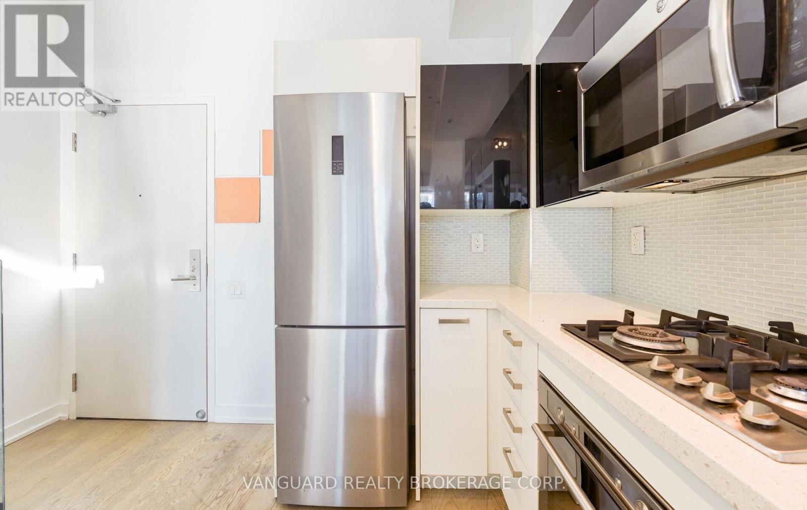 1010 - 39 Brant Street, Toronto, Ontario  M5V 0M8 - Photo 23 - C12533070