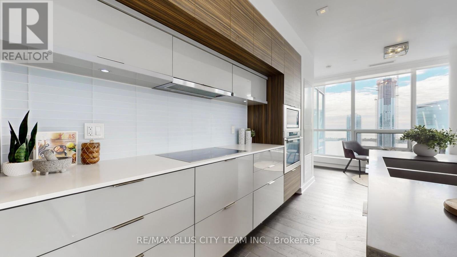 5504 - 88 Scott Street, Toronto, Ontario  M5E 0A9 - Photo 10 - C12533166