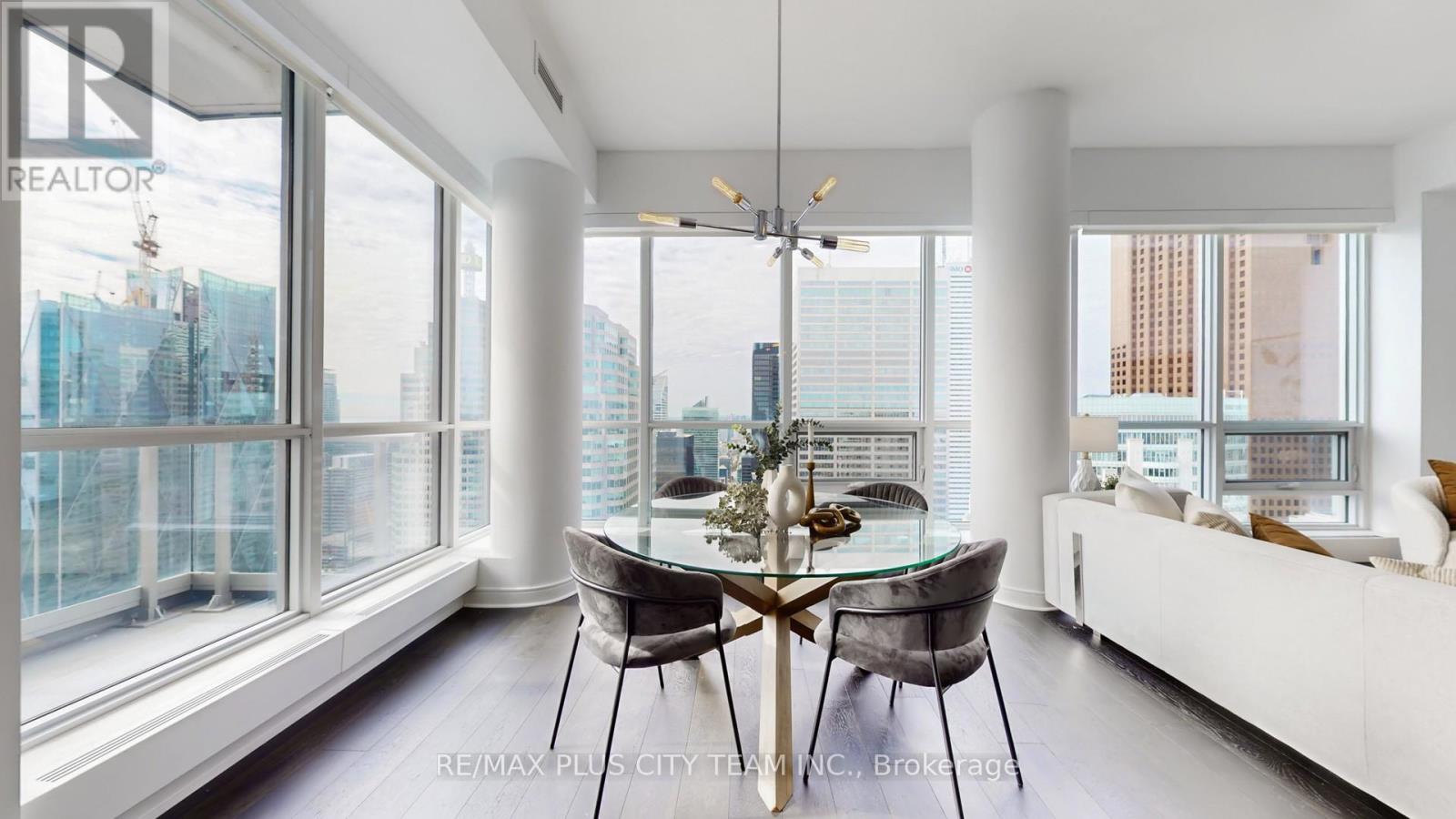 5504 - 88 Scott Street, Toronto, Ontario  M5E 0A9 - Photo 13 - C12533166