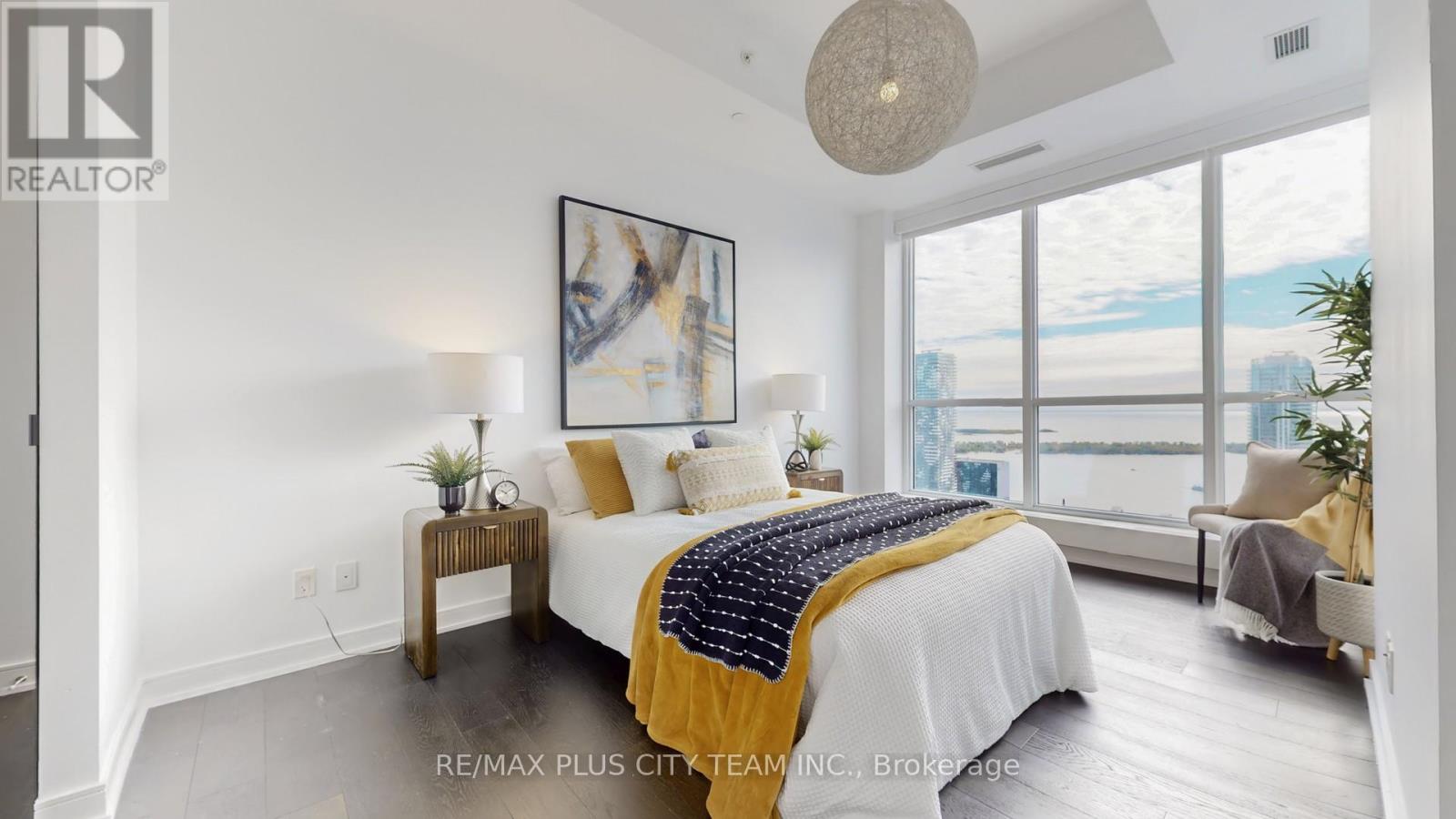 5504 - 88 Scott Street, Toronto, Ontario  M5E 0A9 - Photo 17 - C12533166