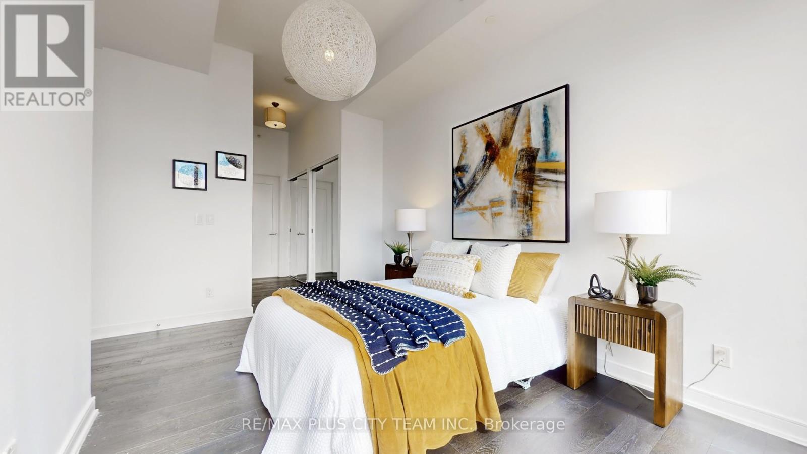 5504 - 88 Scott Street, Toronto, Ontario  M5E 0A9 - Photo 19 - C12533166