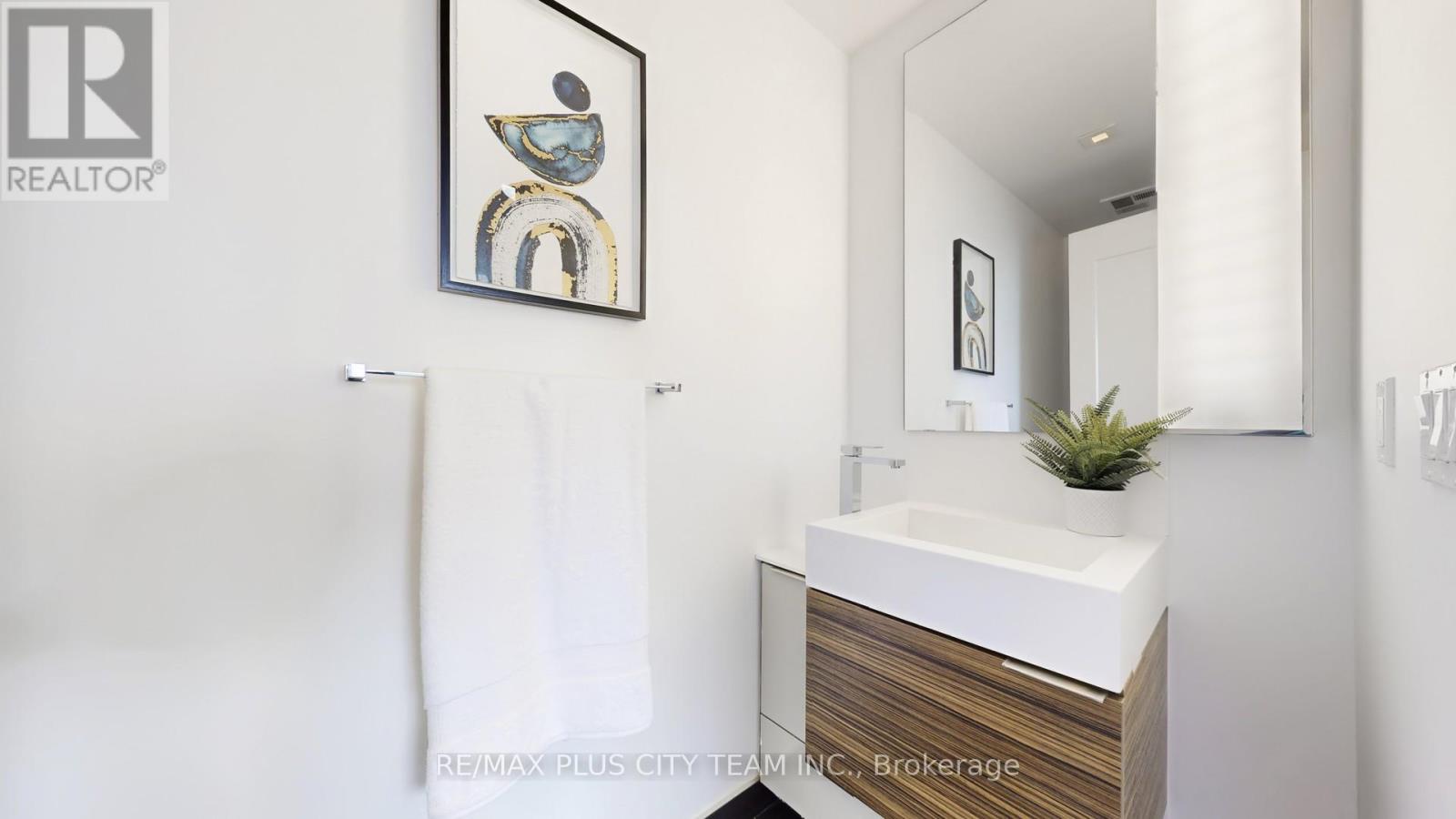 5504 - 88 Scott Street, Toronto, Ontario  M5E 0A9 - Photo 30 - C12533166