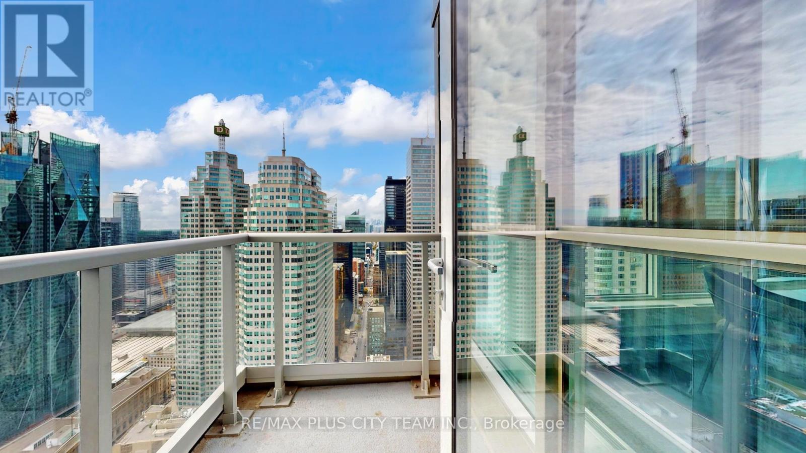 5504 - 88 Scott Street, Toronto, Ontario  M5E 0A9 - Photo 32 - C12533166