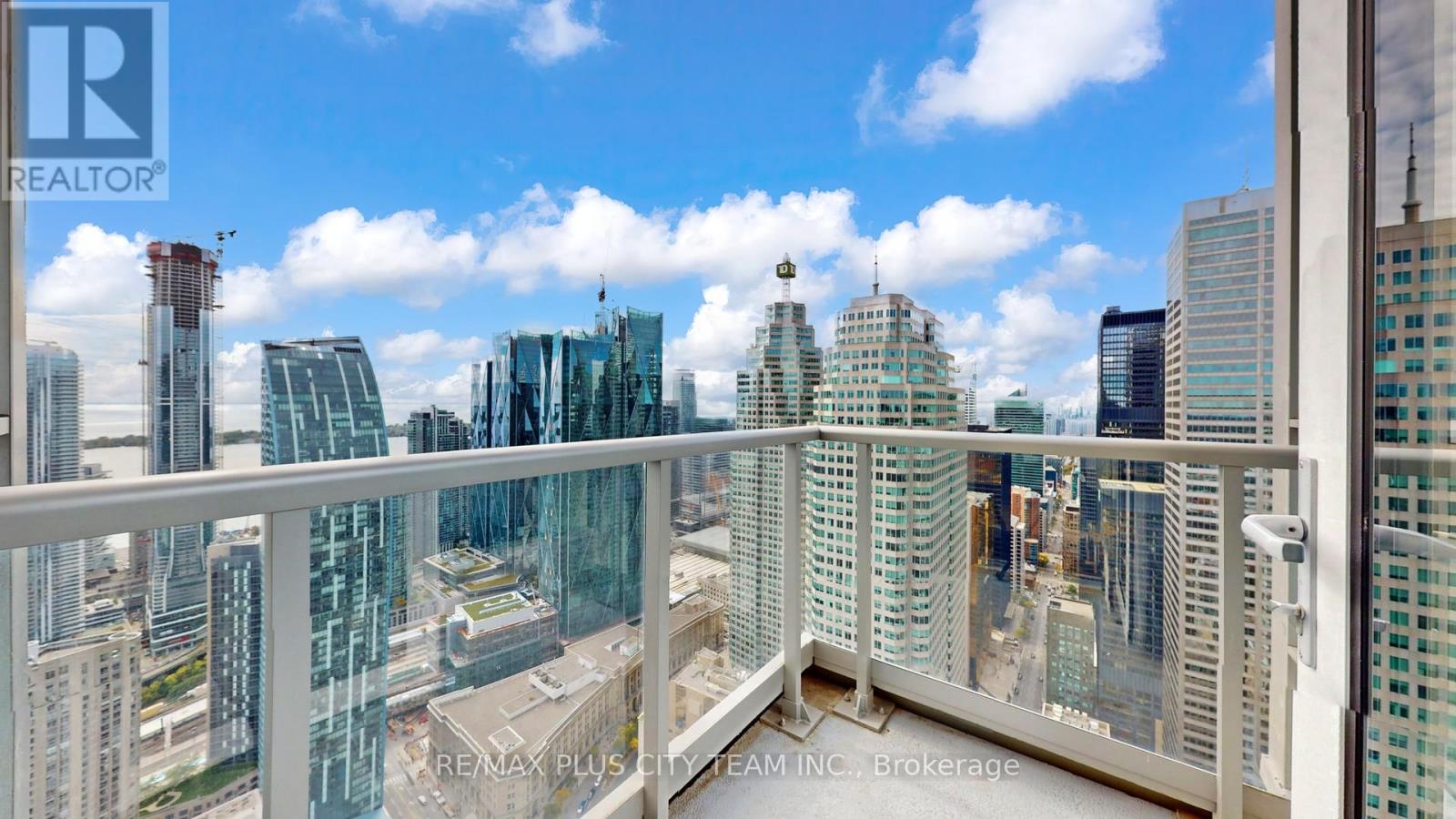 5504 - 88 Scott Street, Toronto, Ontario  M5E 0A9 - Photo 33 - C12533166
