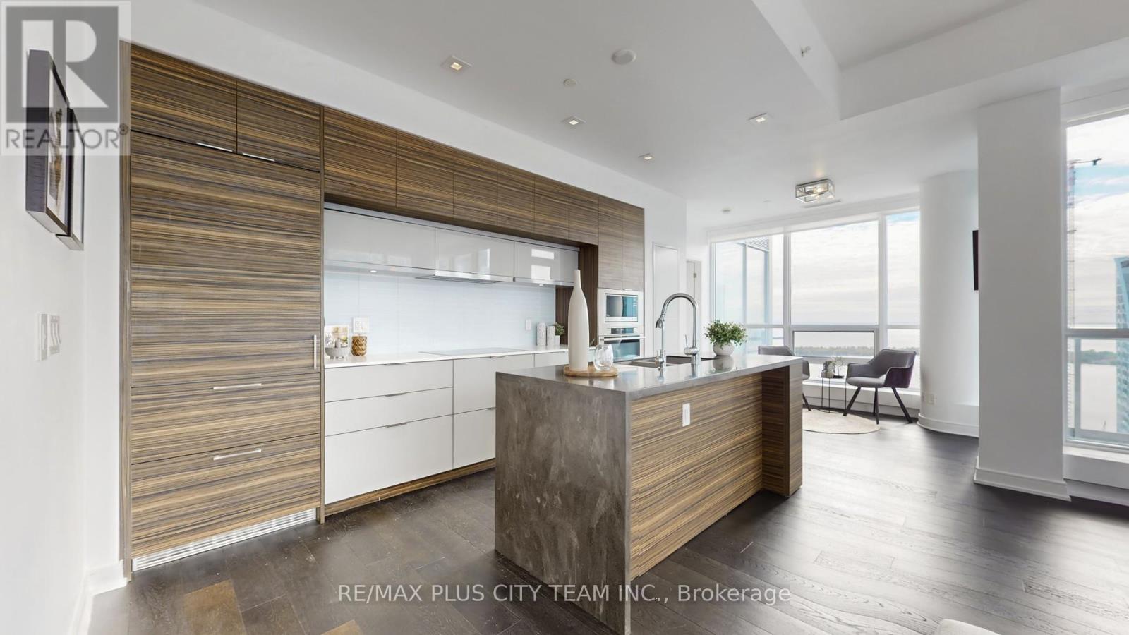 5504 - 88 Scott Street, Toronto, Ontario  M5E 0A9 - Photo 8 - C12533166