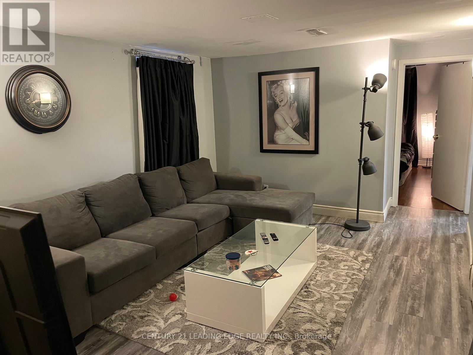 LOWER - 49 CLAPPISON BOULEVARD, Toronto, Ontario