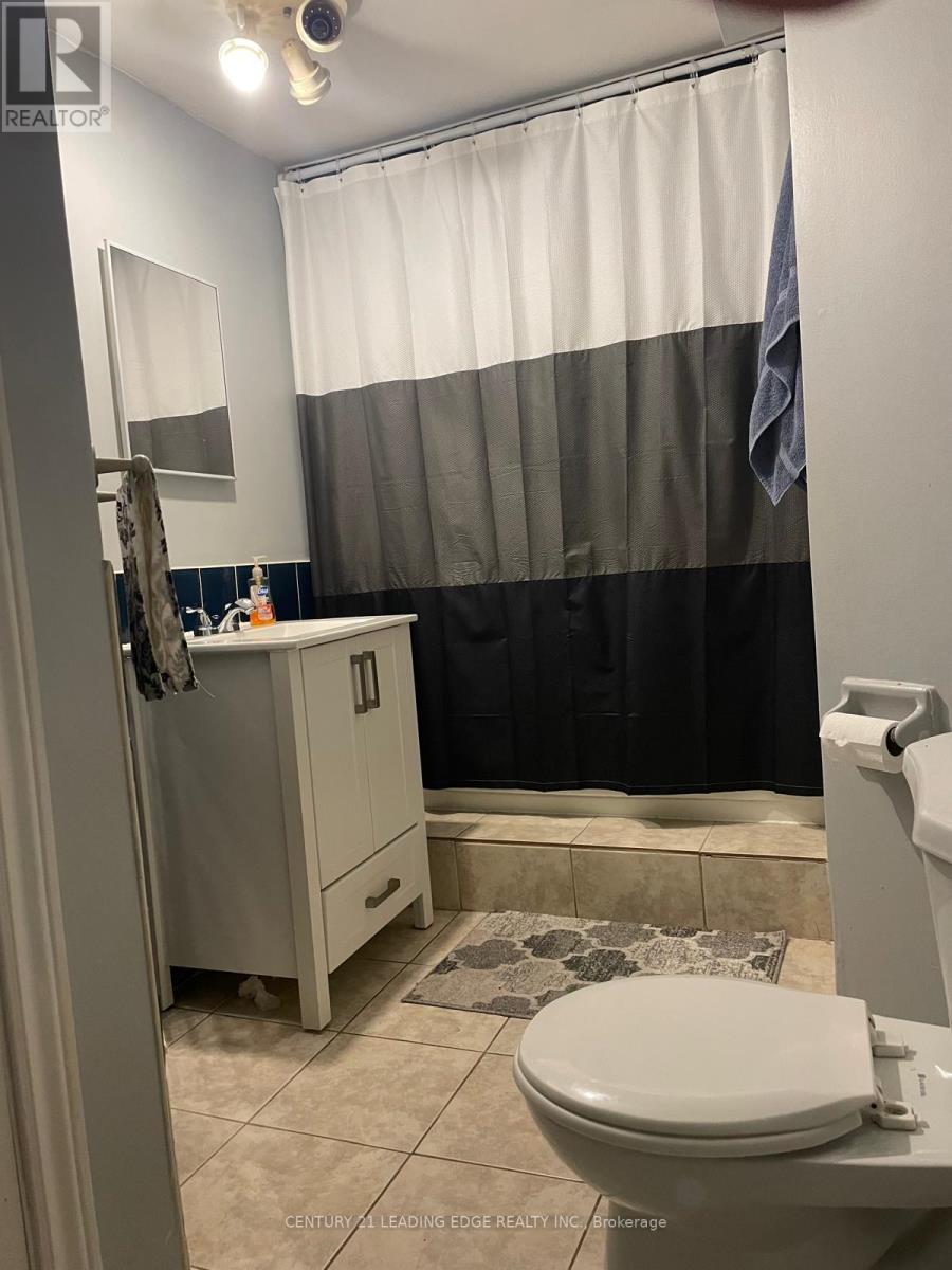 Lower - 49 Clappison Boulevard, Toronto, Ontario  M1C 2G8 - Photo 8 - E12533040