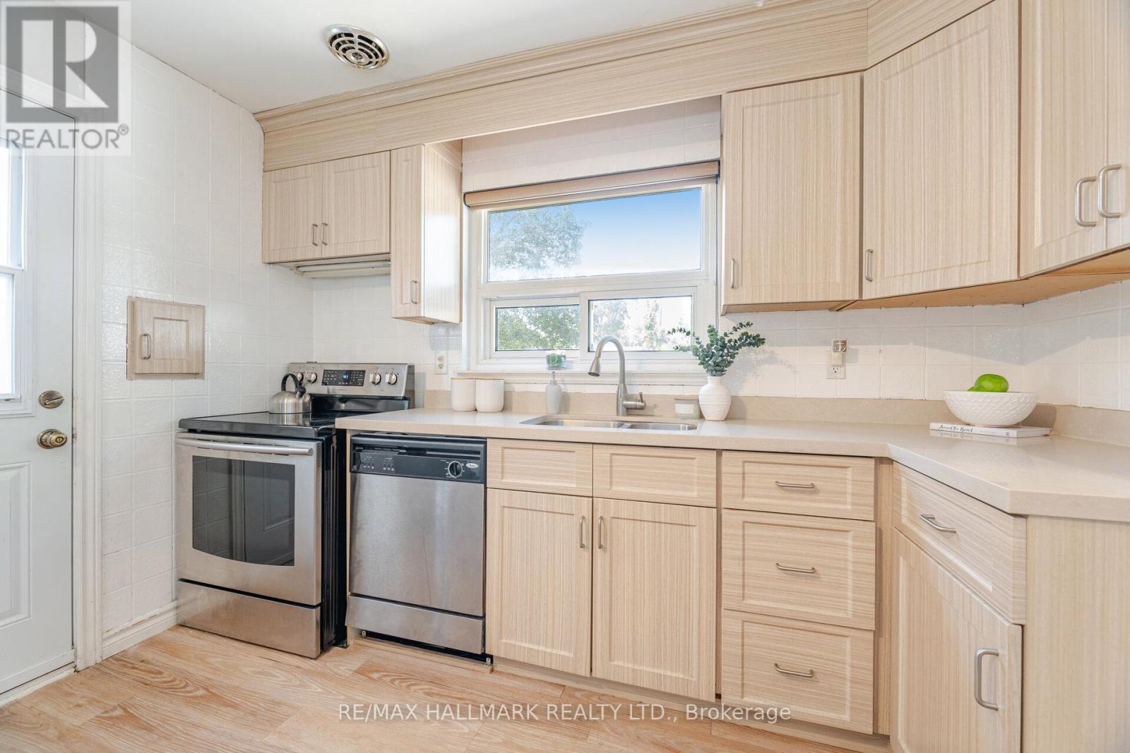 73 Dogwood Crescent, Toronto, Ontario  M1P 3N5 - Photo 23 - E12533150