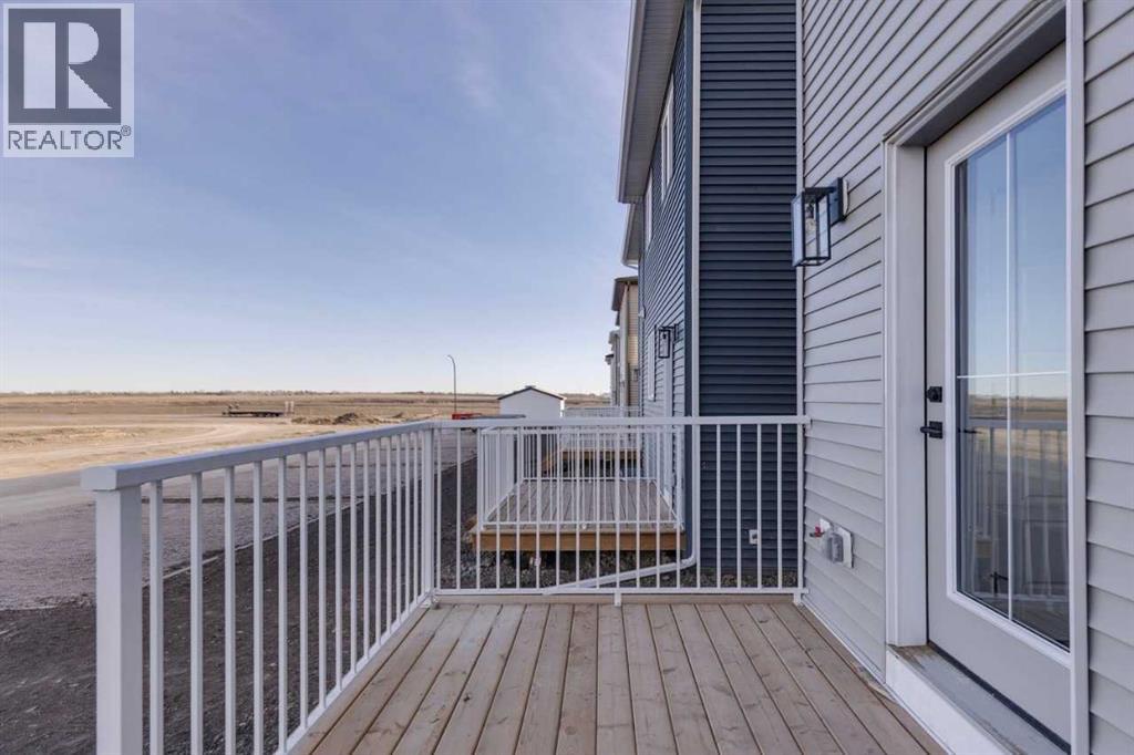 8542 Huxbury Drive Ne, Calgary, Alberta  T2A 4Y1 - Photo 4 - A2247736