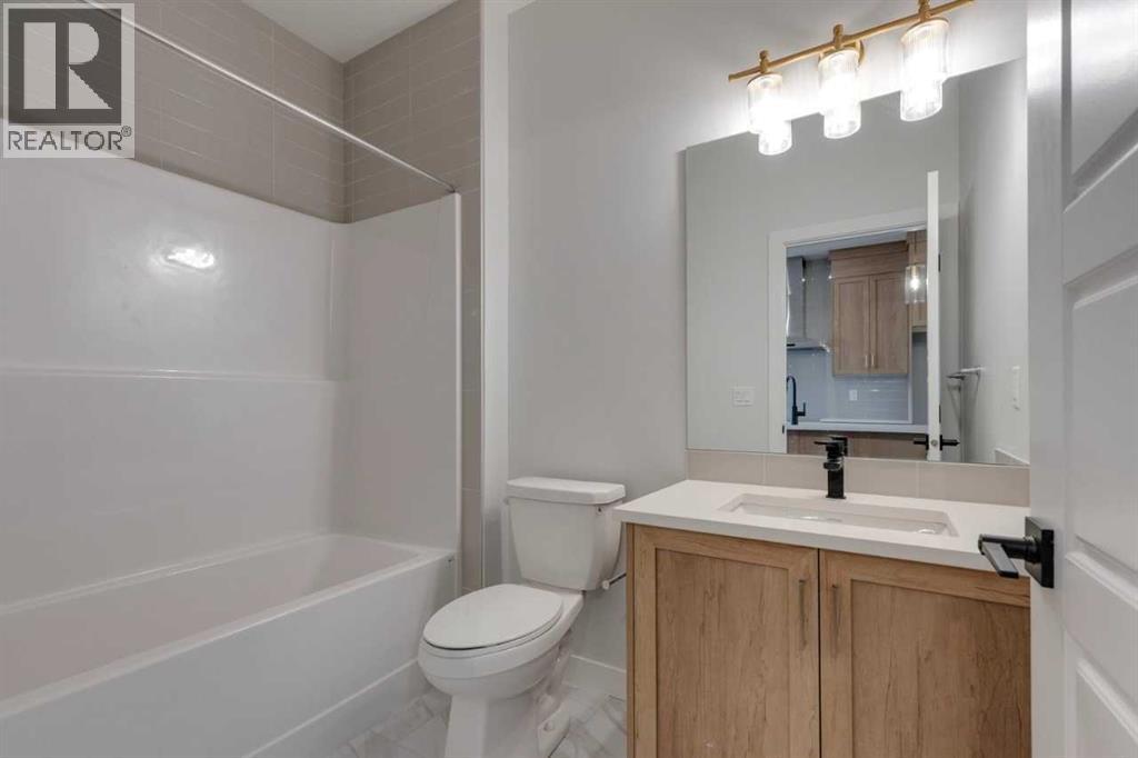 8542 Huxbury Drive Ne, Calgary, Alberta  T2A 4Y1 - Photo 19 - A2247736