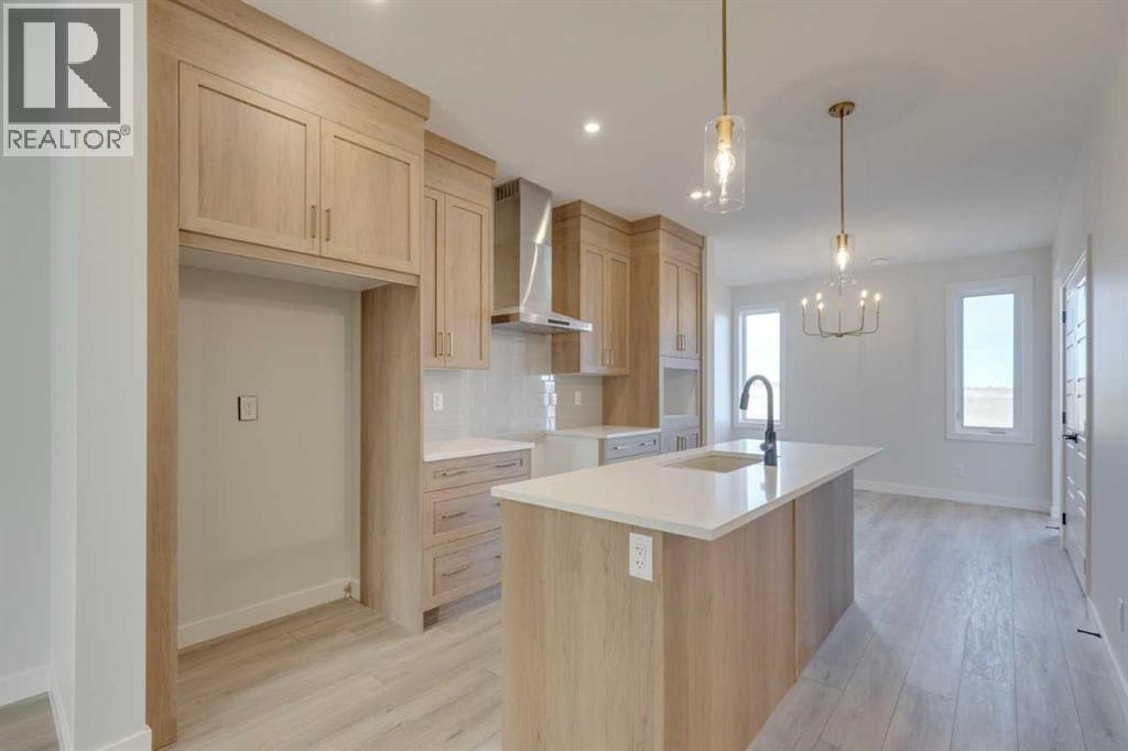 8542 Huxbury Drive Ne, Calgary, Alberta  T2A 4Y1 - Photo 12 - A2247736