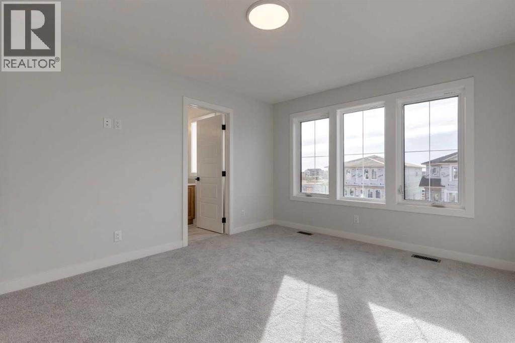 8542 Huxbury Drive Ne, Calgary, Alberta  T2A 4Y1 - Photo 31 - A2247736