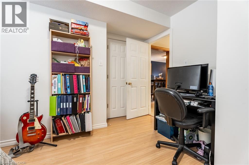 8 Digby Court, Brantford, Ontario  N3P 2A6 - Photo 33 - 40784690