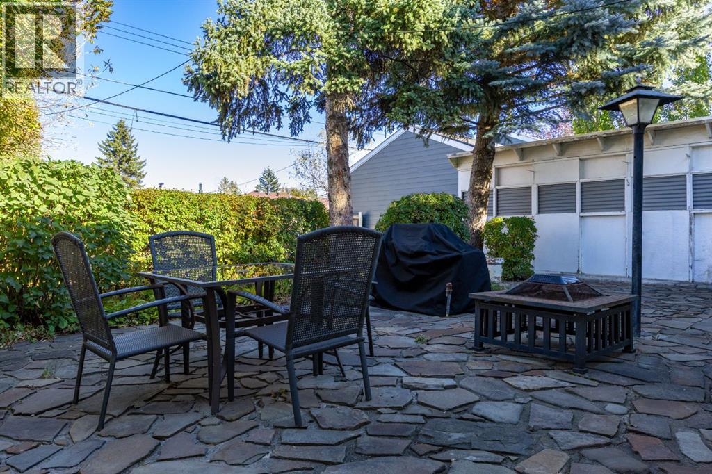 7932 36 Avenue Nw, Calgary, Alberta  T3B 1V7 - Photo 33 - A2264667