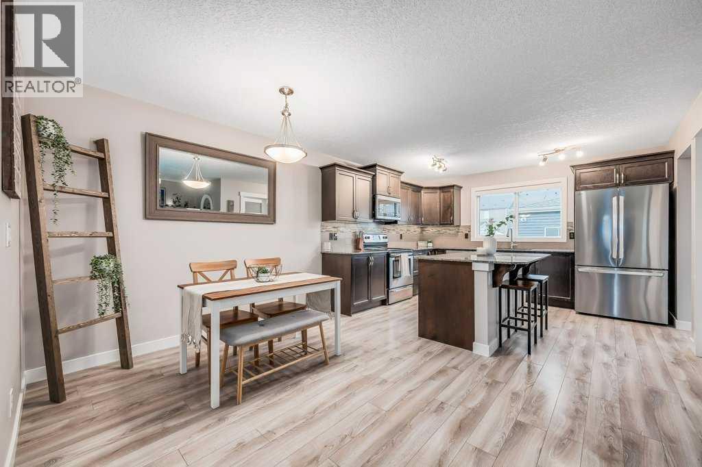 29 Legacy Mews Se, Calgary, Alberta  T2X 0Y6 - Photo 8 - A2269287