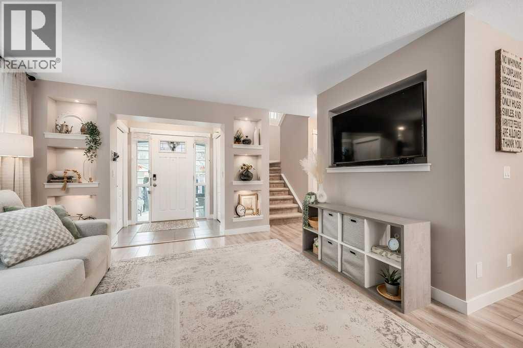 29 Legacy Mews Se, Calgary, Alberta  T2X 0Y6 - Photo 6 - A2269287