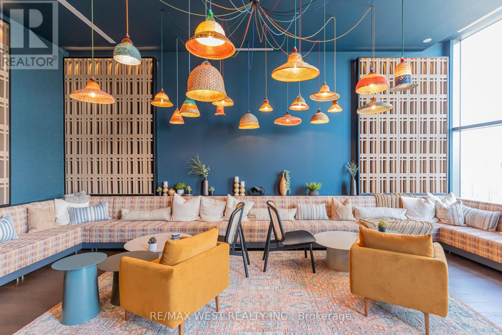 511 - 474 Caldari Road, Vaughan, Ontario L4K 0R5 - Photo 33 - N12446441