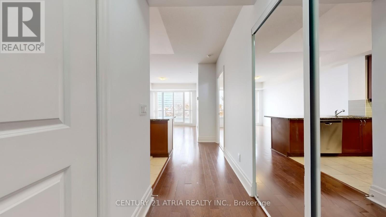 311d - 57 Upper Duke Crescent, Markham, Ontario  L6G 0B9 - Photo 34 - N12532954