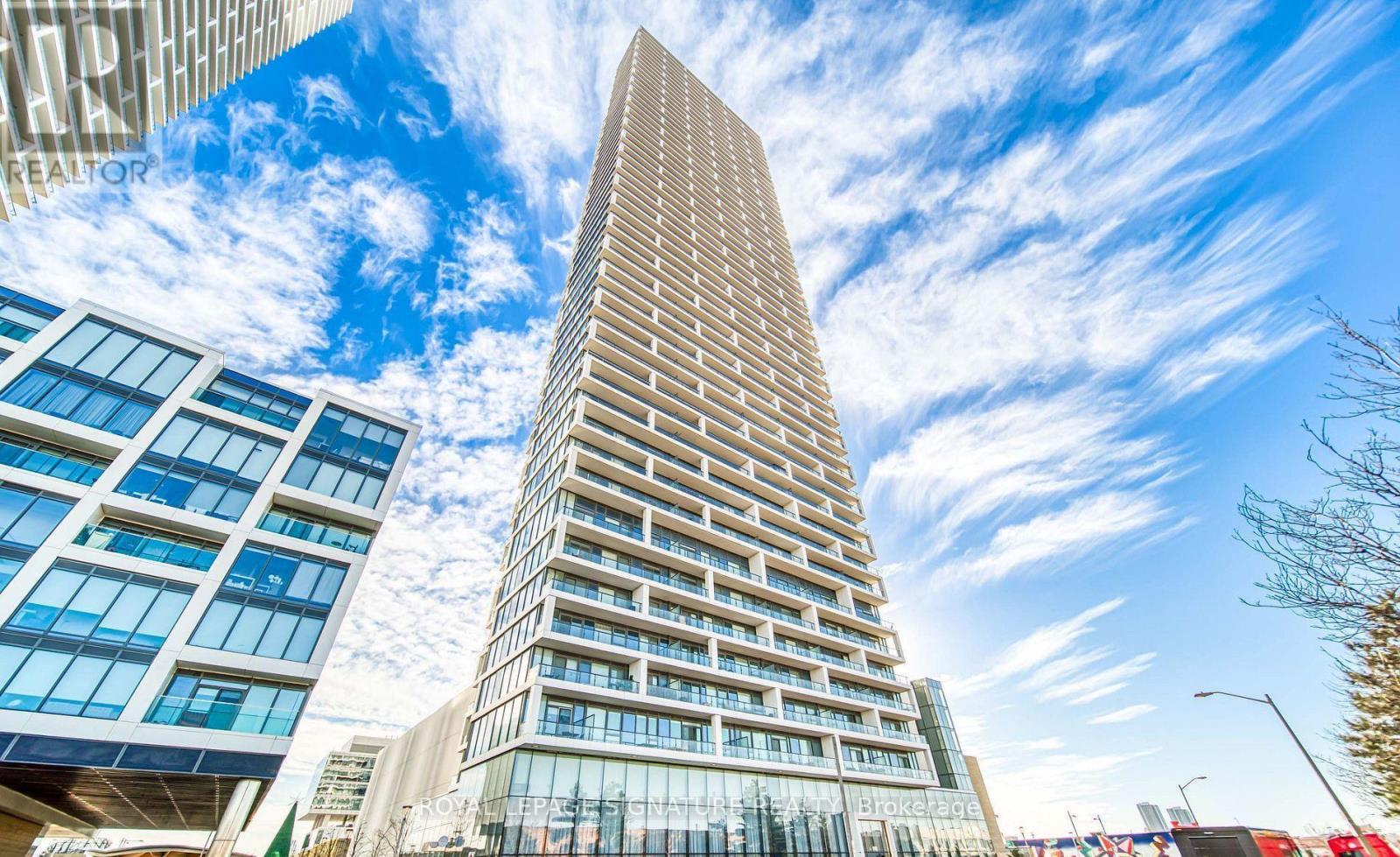 4712 - 898 PORTAGE PARKWAY, Vaughan, Ontario