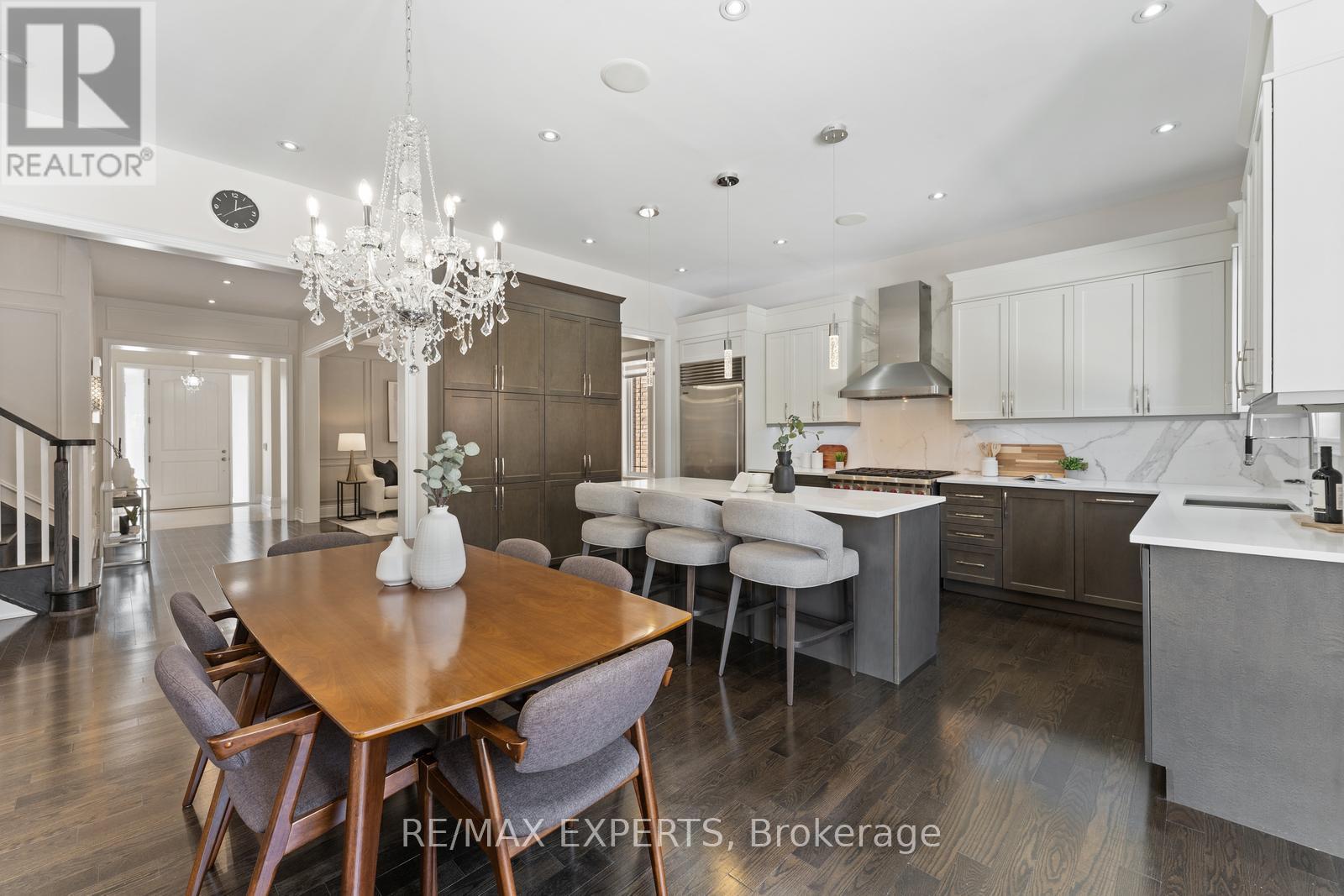 6 Dunrobin Crescent, Vaughan, Ontario  L4H 4A8 - Photo 12 - N12532982