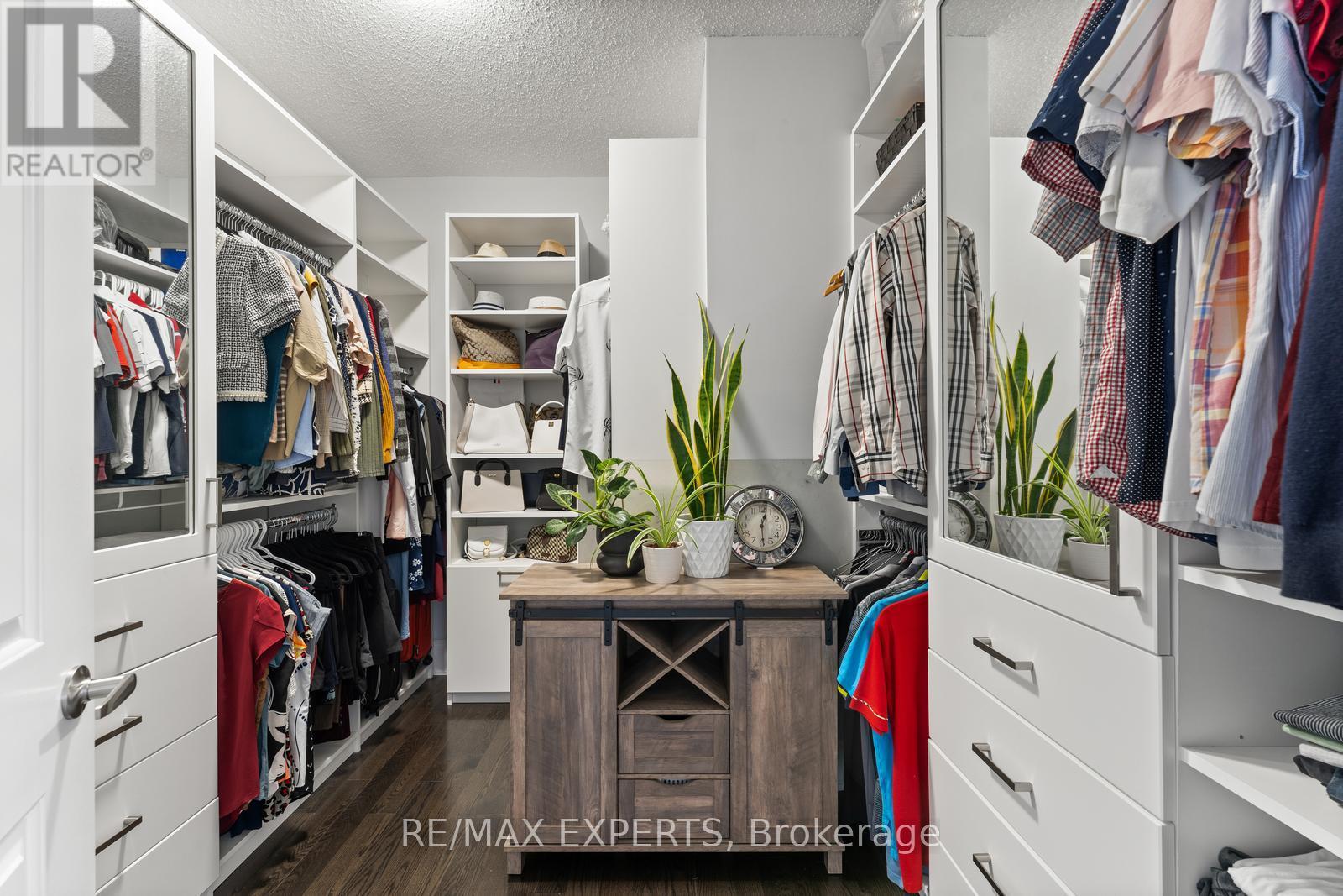 6 Dunrobin Crescent, Vaughan, Ontario  L4H 4A8 - Photo 33 - N12532982