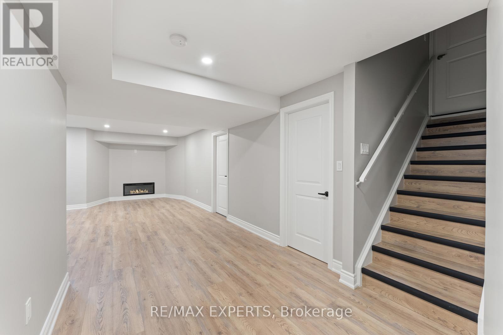 6 Dunrobin Crescent, Vaughan, Ontario  L4H 4A8 - Photo 36 - N12532982