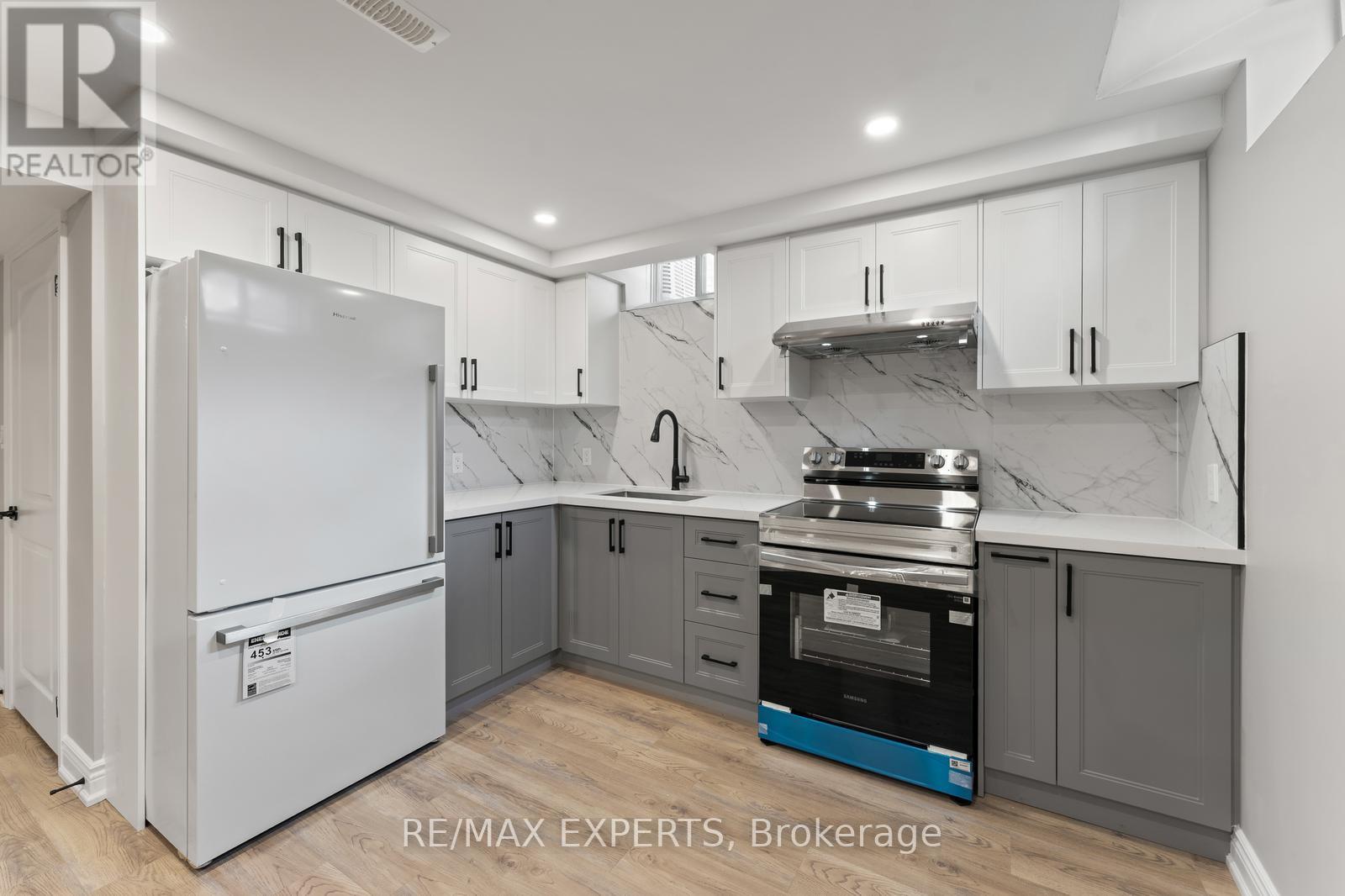 6 Dunrobin Crescent, Vaughan, Ontario  L4H 4A8 - Photo 39 - N12532982