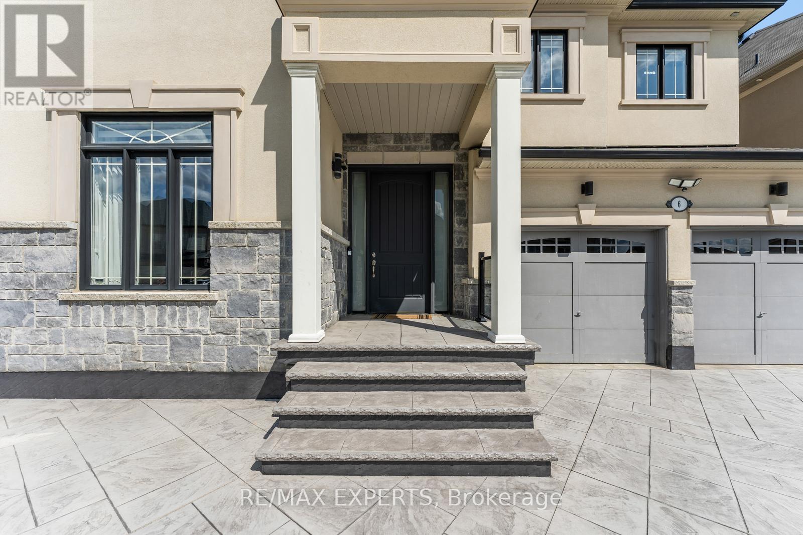 6 Dunrobin Crescent, Vaughan, Ontario  L4H 4A8 - Photo 4 - N12532982
