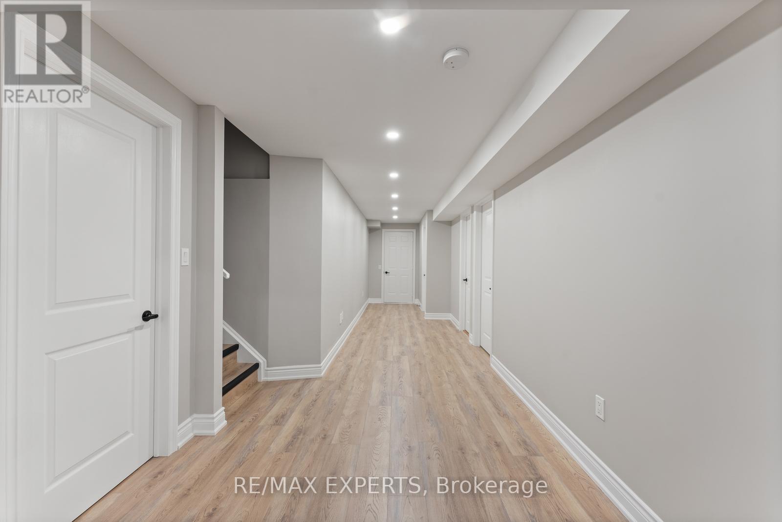 6 Dunrobin Crescent, Vaughan, Ontario  L4H 4A8 - Photo 40 - N12532982